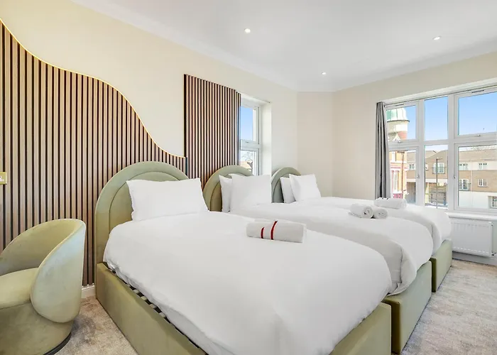 London Star Hotel